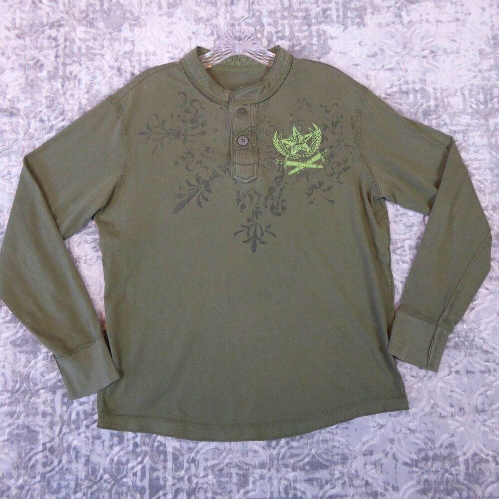 Urban Pipeline Shirt Mens Medium Army Green Henley Long Sleeve Sword Star